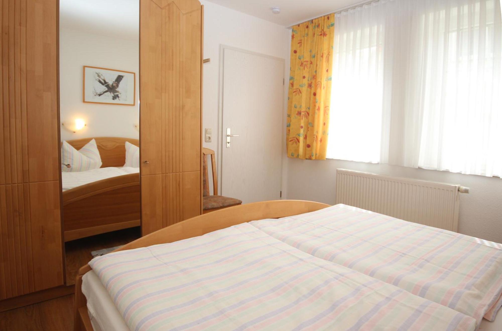 Ferienwohnungen Fründt Prerow Exterior foto